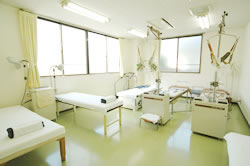 物療室